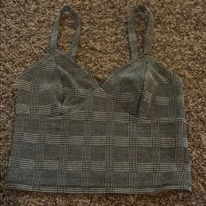 Stylish Black and White Plaid Crop Top